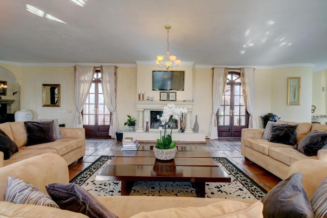 Villa Lámpara en la colina Benahavís Kültér fotó