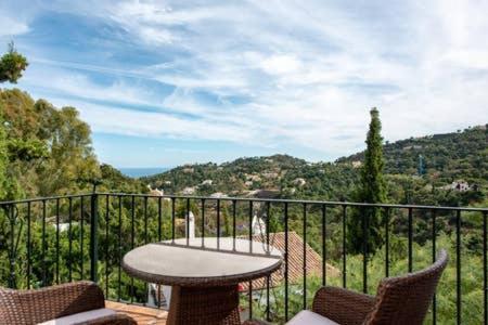 Villa Lámpara en la colina Benahavís Kültér fotó
